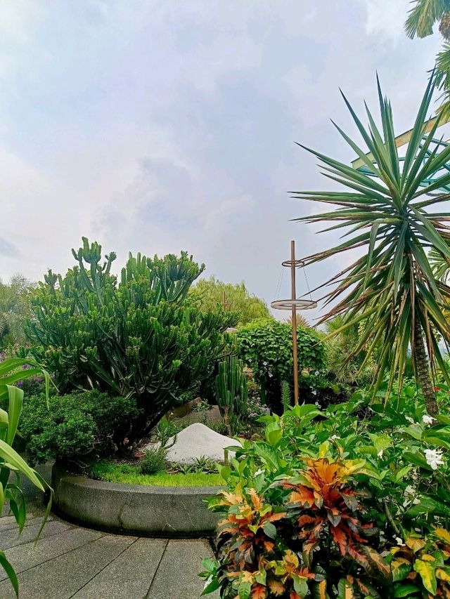 the Secret Garden, Upper Roof @ One Utama, Petaling jaya