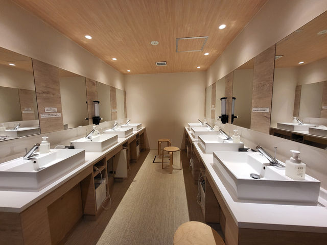 鬧中取靜的舒適小天地——那霸 Y’s Cabin & Hotel 