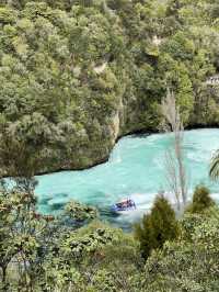 Huka falls น้ำตกชื่อดังของเกาะเหนือนิวซีแลนด์