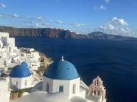 Stunning views of Santorini 🏖️ 🌅 feels like a dream !