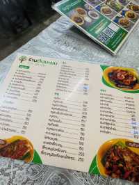 ร้านอาหารภูเก็ตที่ต้องแวะ “ต้นมะยม” อร่อยแบบบ้านๆ
