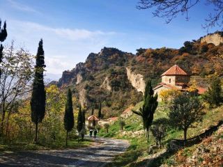 วัดชิออมกวิเม – วัดที่ซ่อนตัวอยู่ใกล้กรุงทบิลิซี