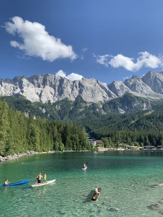 A Fairytale Lake at the Foot of Germany’s Highest Peak