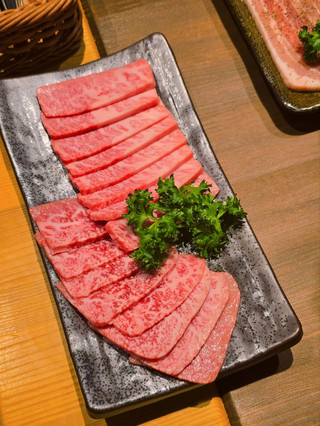 YAKINIKU HEIZO, our first delicious meal of the trip in Yufuin. I even met a Thai staff member! So happy ❤️