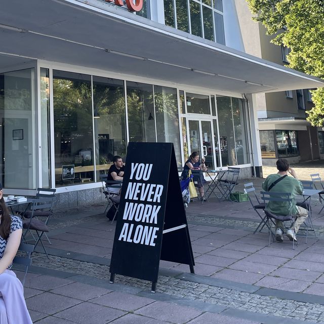 [독일/프랑크푸르트]🇩🇪프푸오더에 있는 감성 카페☕️ HALO BLOKO