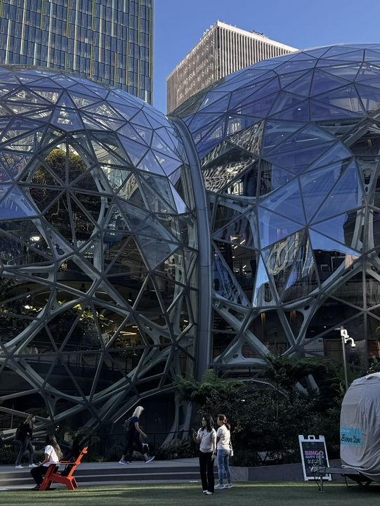 2025西雅圖亞馬遜必去景點：The Spheres