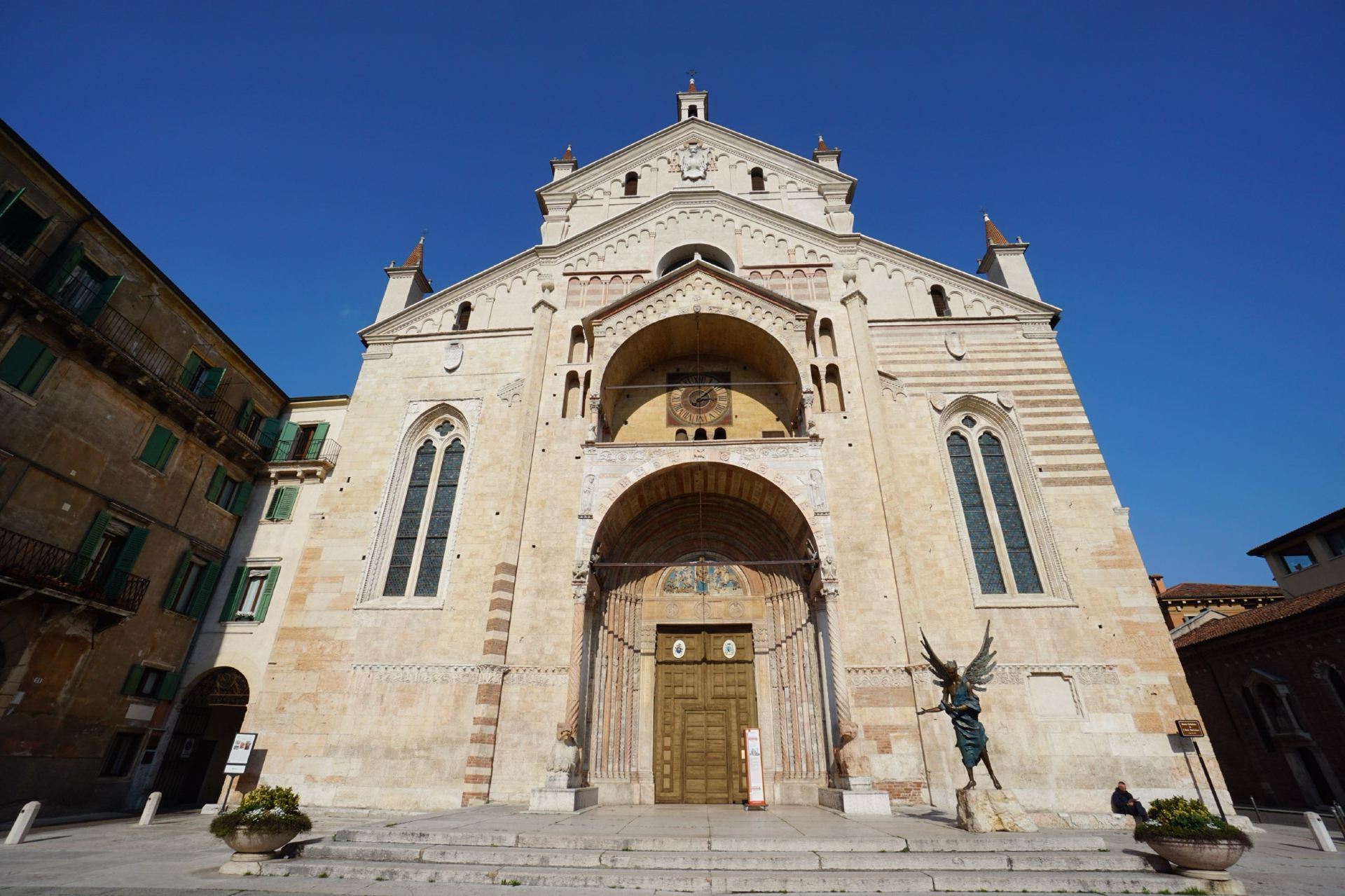 🇮🇹 Verona | Thành phố cổ lãng mạn của Romeo và Juliet