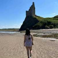 Castle Ruins by the beach 🏴󠁧󠁢󠁳󠁣󠁴󠁿