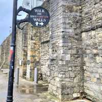 Historial Wall Walks in Southampton