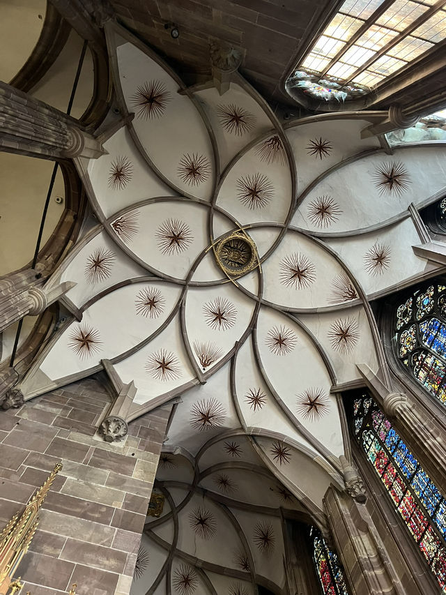 Skyward Majesty – Strasbourg’s Notre-Dame Cathedral Will Leave You Speechless ✨🕍  