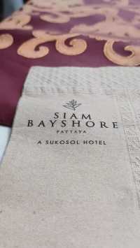 Jazz singer designed five-star hotel.