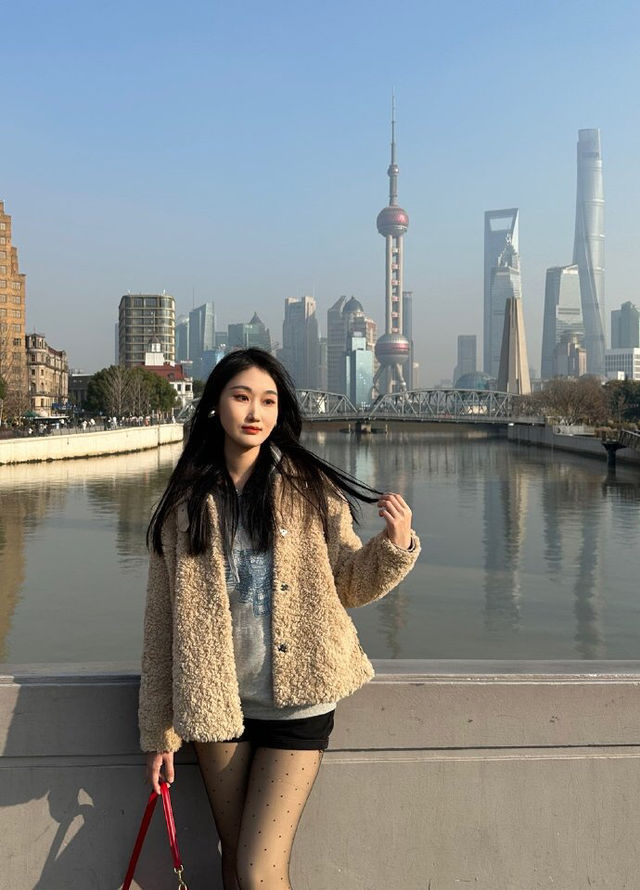 乍浦橋拍照體驗了一回女明星
