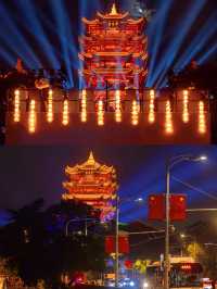 “昔人已乘黃鶴去，此地空餘黃鶴樓”