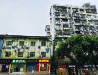 涂鸦一條街｜重慶新名片新地標，老街道變得有青春有活力啦