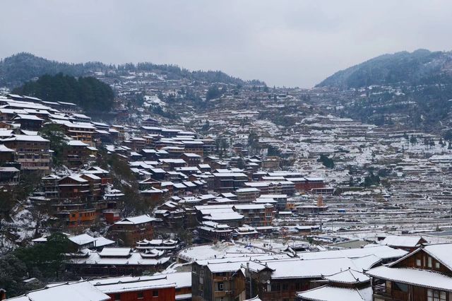 州小土豆邀請你來千戶苗寨看雪景】