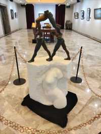 在英杰硬石藝術博物館裡欣賞大美天成的石畫藝術——