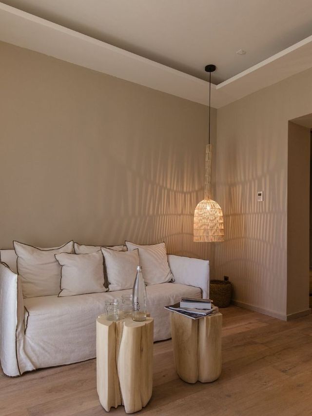 🏨✨ Chic Sleeps in Cagnano: Misincu Magic 🌟