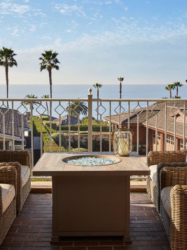 🌊 Laguna Beach Bliss: Oceanfront Luxury Awaits! 🏖️