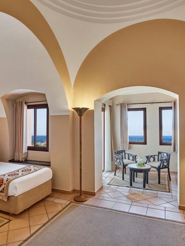 🌟🏨 Luxe Oasis: Marsa Alam's Hidden Gem 🌴✨