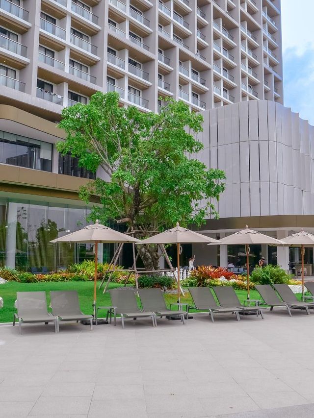 🌅 Pattaya's Paradise: OZO North Pattaya Unveiled! 🏊🌴