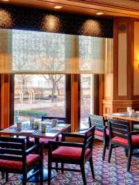 🌟 Chicago's Historic Gem: The Drake Hotel 🌟
