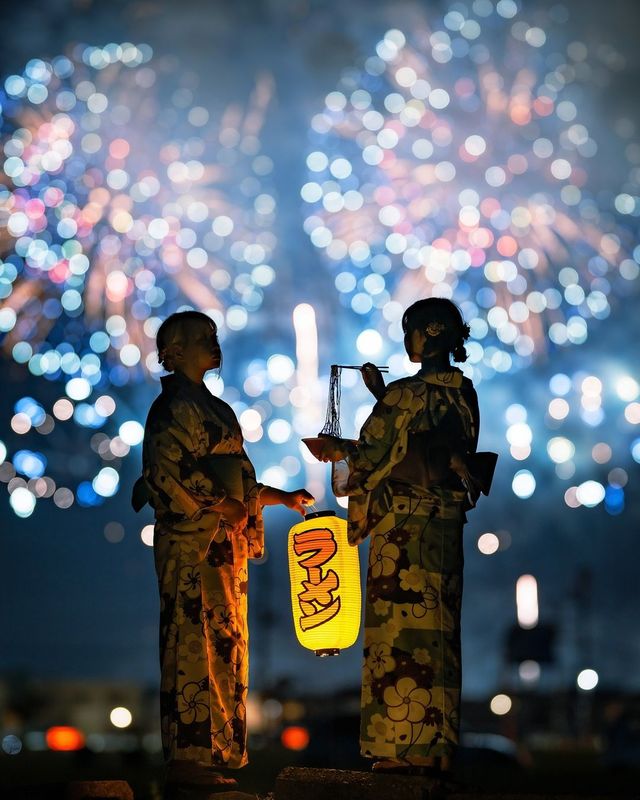 日本人一生必看的長岡花火大會🎆