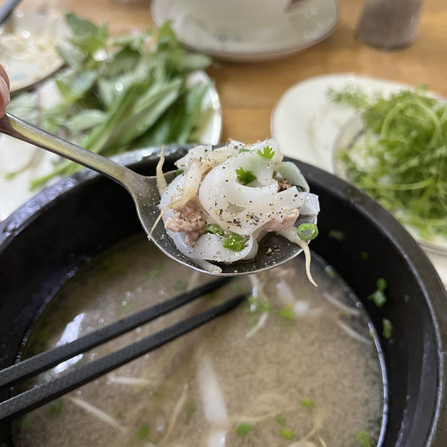 베트남 나트랑 뜨끈한 뚝배기 쌀국수 맛집 포한푹 pho hanh phuc🍜