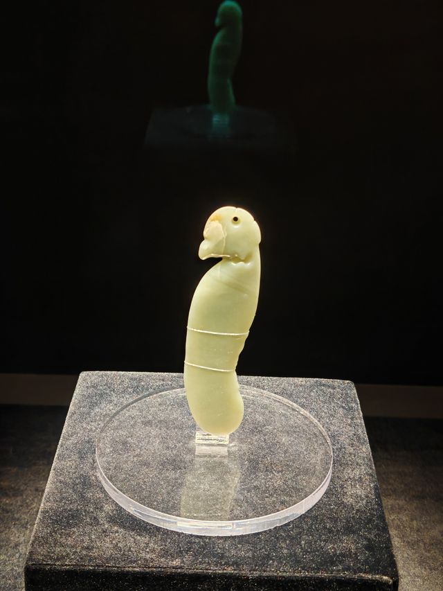 牛河梁遺址。