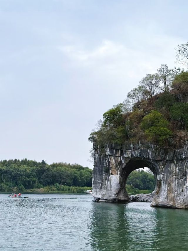 在陽朔住進山水城堡裏～。