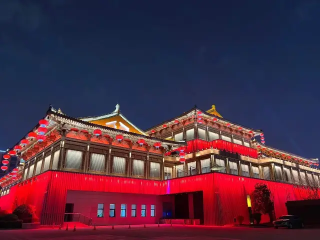 如果你感到人生低迷，去一趟大唐不夜城吧。