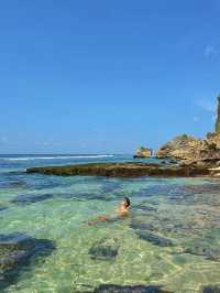 峇里旅行｜不可錯過的果凍海與岩洞。