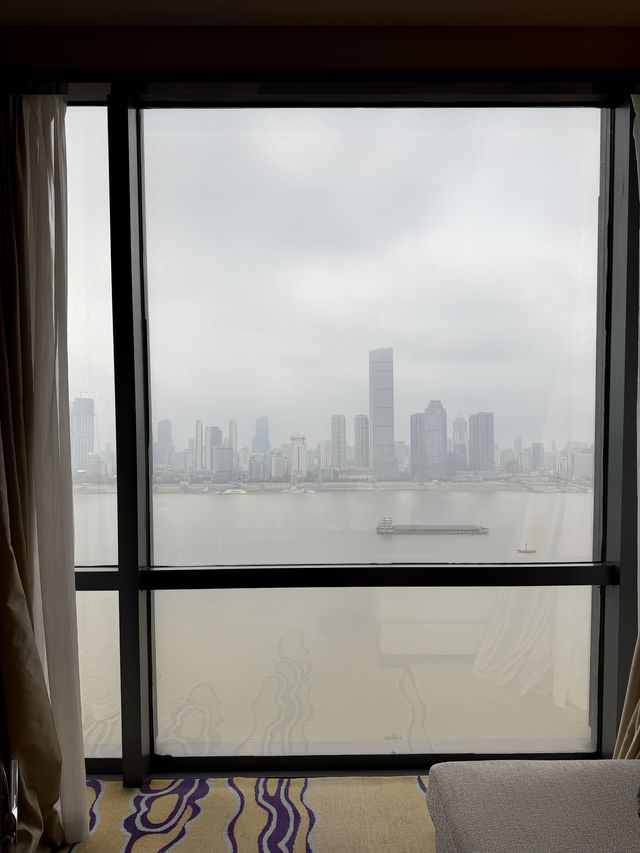武漢。