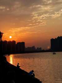 湖光秋月兩相和 | 江夏湯遜湖村