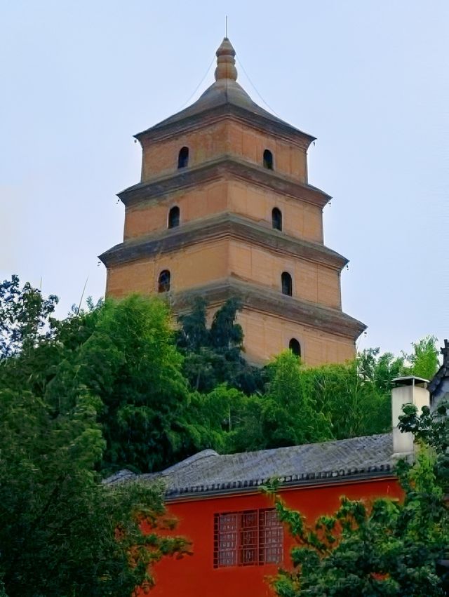 西安漢服體驗｜大雁塔漢服拍照攻略