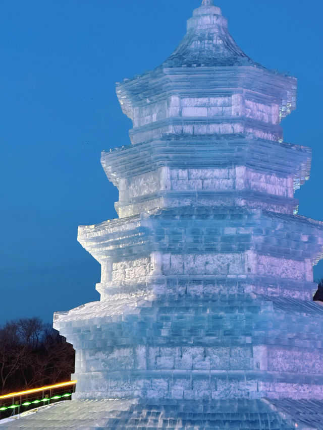 走進冰雪世界，我與冬天的親密接觸！