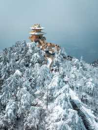 天姥山