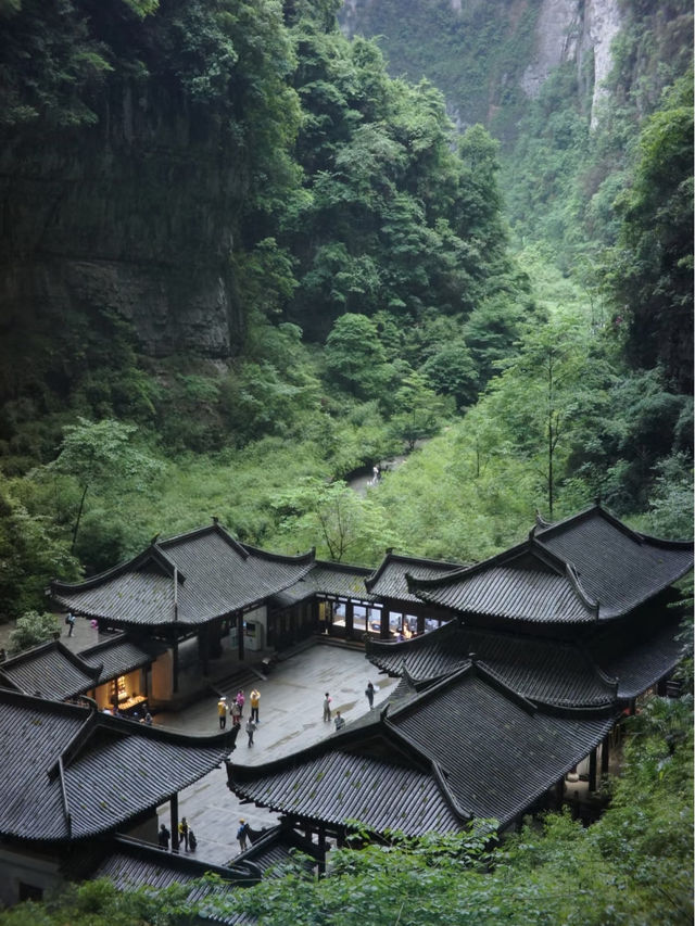 🌍 武隆天坑超全攻略｜闖入《變形金剛》異星秘境📸  