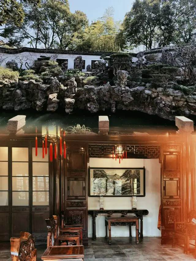 Complete Guide to Shanghai Yuyuan Garden: Experience the Elegance of Jiangnan