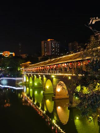 If you're visiting Chongqing, I recommend you don't forget to visit Rongchang.
