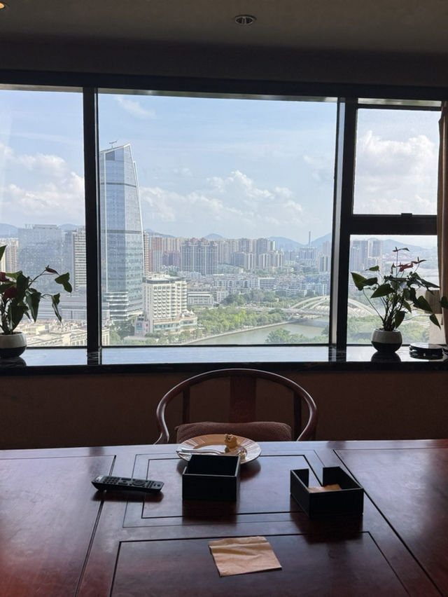 岐江之畔，大美無邊，美景與奢華的交融