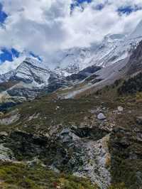 感受藍色星球上最後一片淨土：稻城亞丁