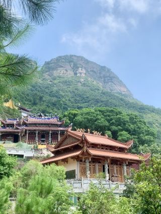 The Legend of Five Tigers in the Landscape: Five Tigers Mountain Scenic Area