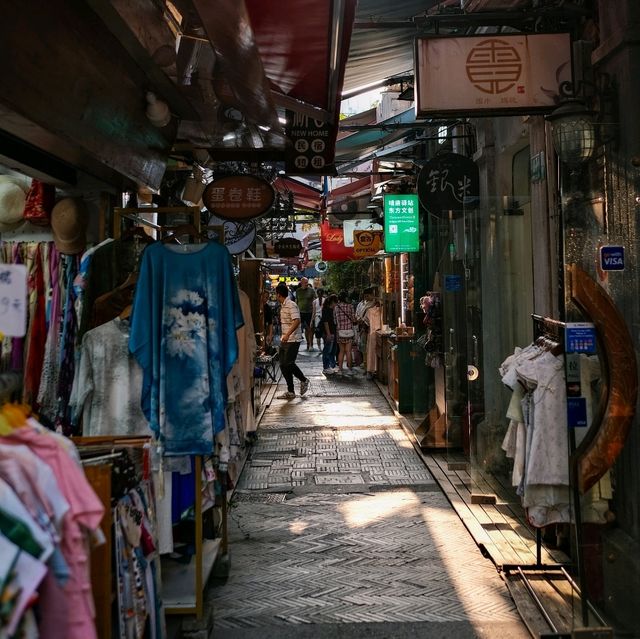 🎨 Tianzifang, Shanghai: Art, Alleys, and Hidden Charm