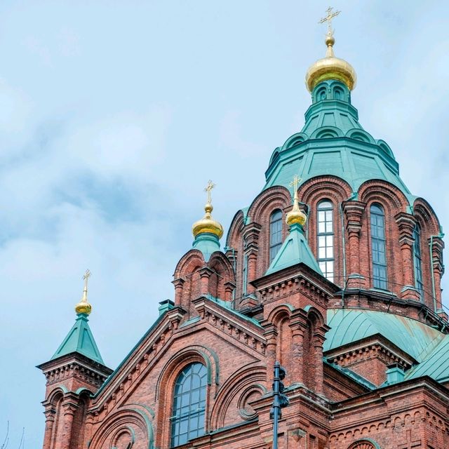 ⛪ Uspenski Cathedral – A Touch of the East in Helsinki