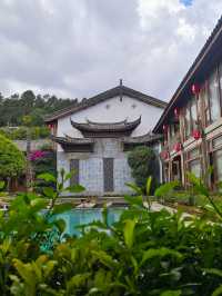 在麗江古城，我遇見一個家，叫做泊心雲舍。