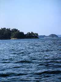 秋天來千島湖別有風味，水天一色美如畫！