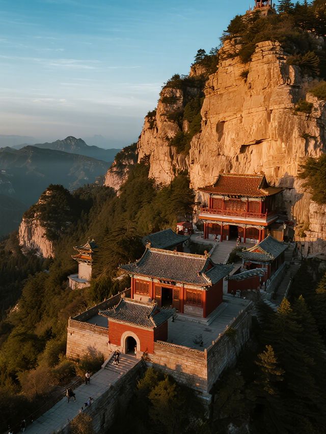 大同懸空寺親子遊!恐高慎入,感受千年奇觀的震撼 大同懸空寺親子遊!恐高慎入,感受千年奇觀的震撼