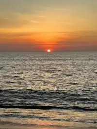 太美了！拍到了落日橘子海灘！