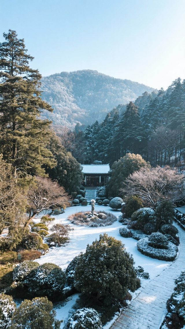 12月廬山三天兩晚，雲霧水墨輕奢行