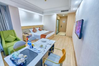 宝のようなビジネス茶景ルーム探訪シェア｜龍岩中凯国際ホテル